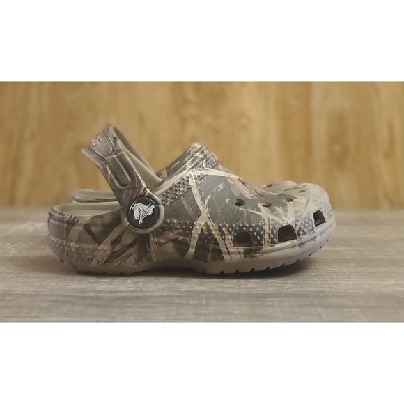 Crocs Classic Camo Slip On Clogs Toddler Size C8 - Picture 1 of 12